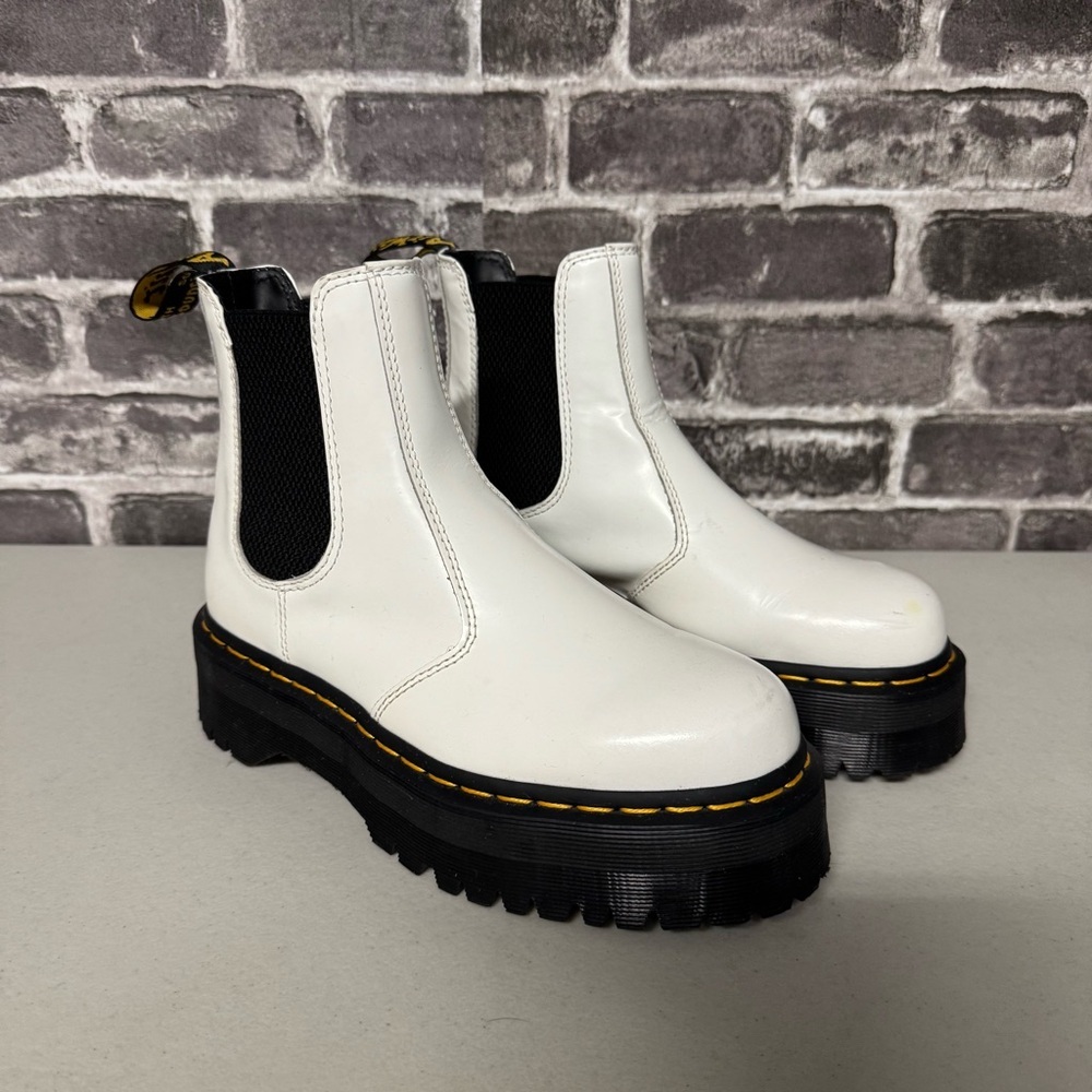 Dr. Martens 2976 Quad Chelsea Platform boots White Smooth Leather